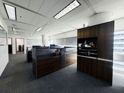 Gateway East (D7), Office #552440991
